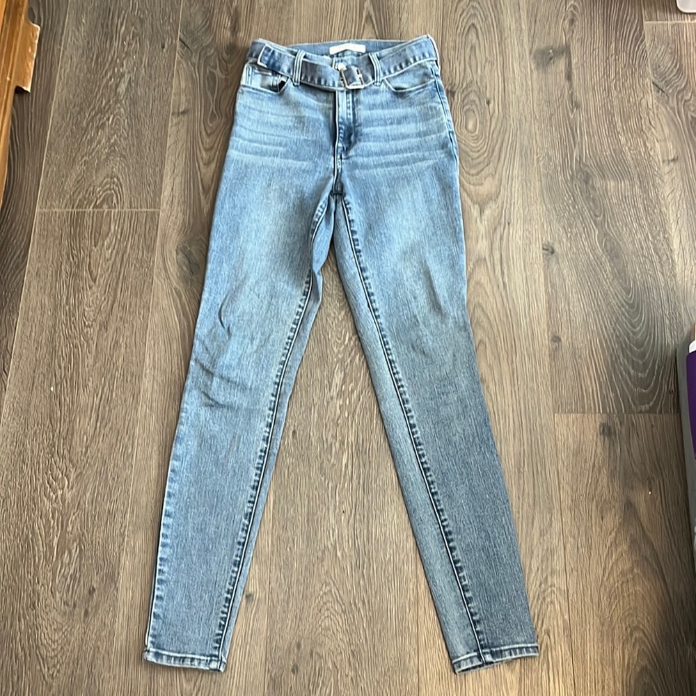 PacSun super high rise jegging’s light wash size 24